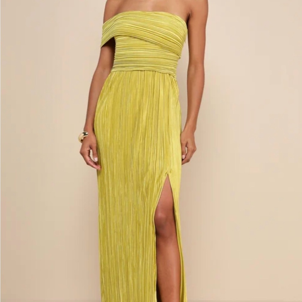 Lulu's Strapless Mustard Dress